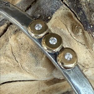 Jes MaHarry 3 Diamond “Ahisma Cuff”. New in box.